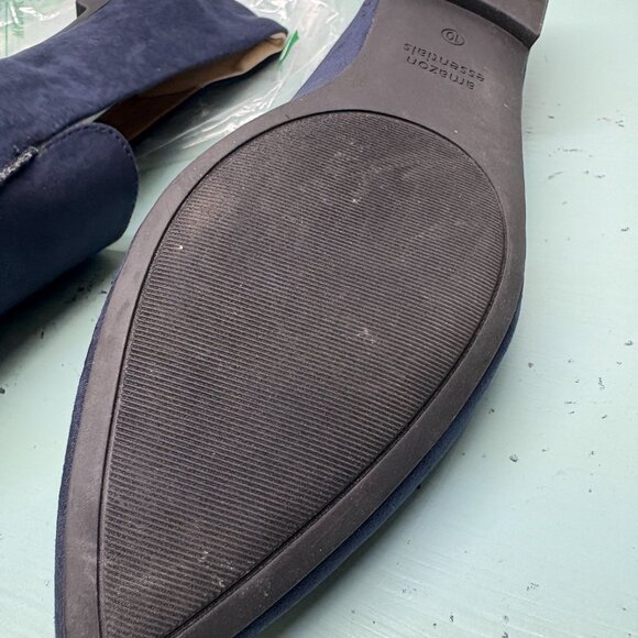 amazon essentials women's size 10 blue velvet loafers - Picture 6 of 6